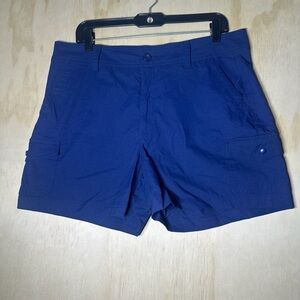 Eddie Bauer Cargo Shorts Women’s Size 14 Blue